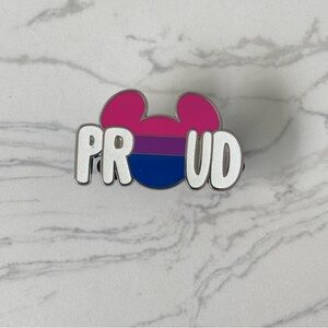 Disney Parks Mickey Pride Pin, 2023, like new